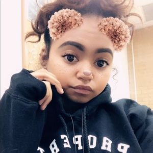 Meet your Posher, Lexie